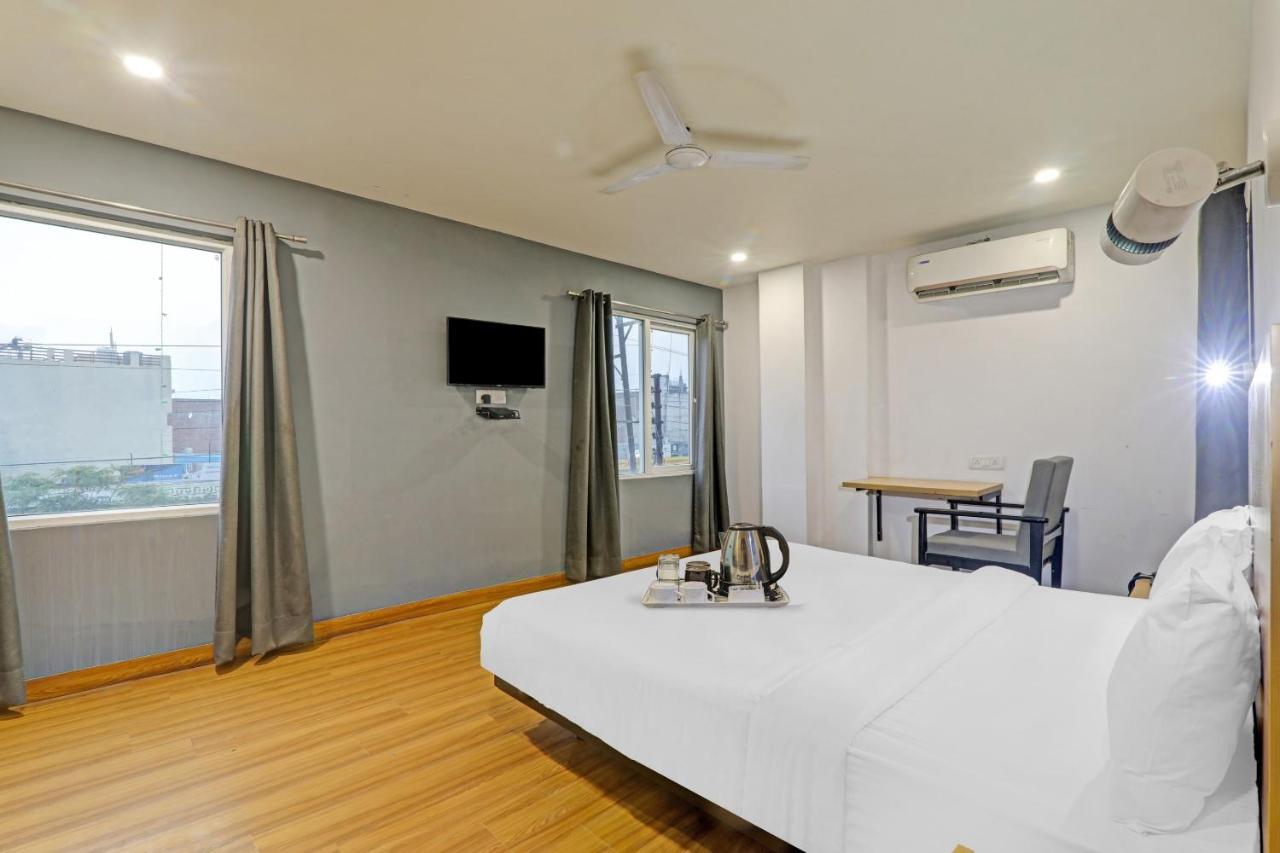 Townhouse The Shubham Hotel Bijnaur Екстериор снимка