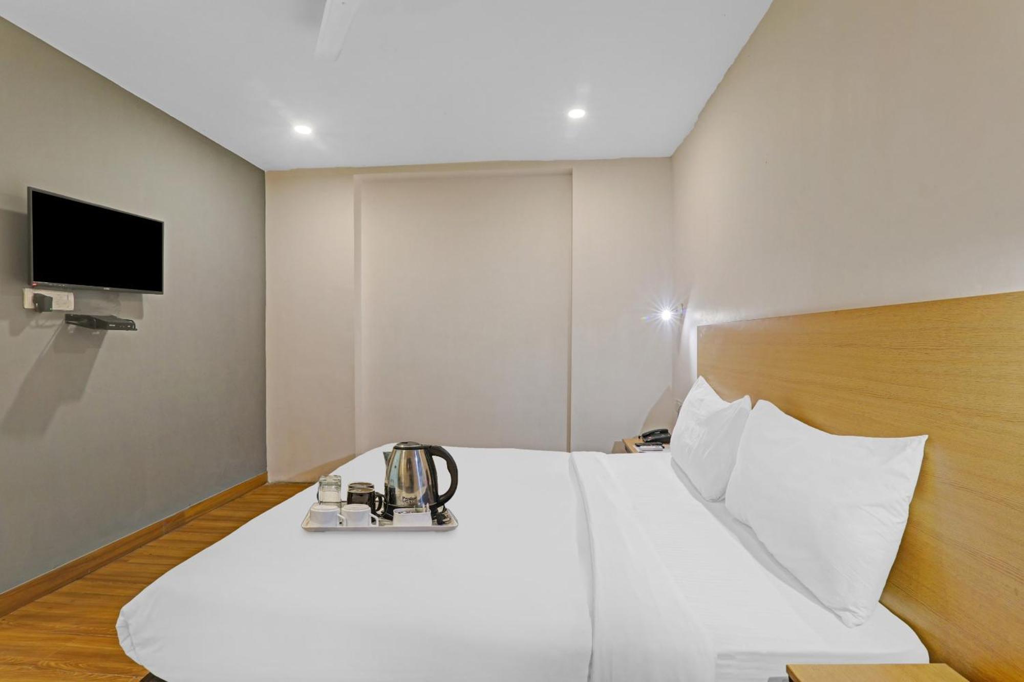 Townhouse The Shubham Hotel Bijnaur Екстериор снимка