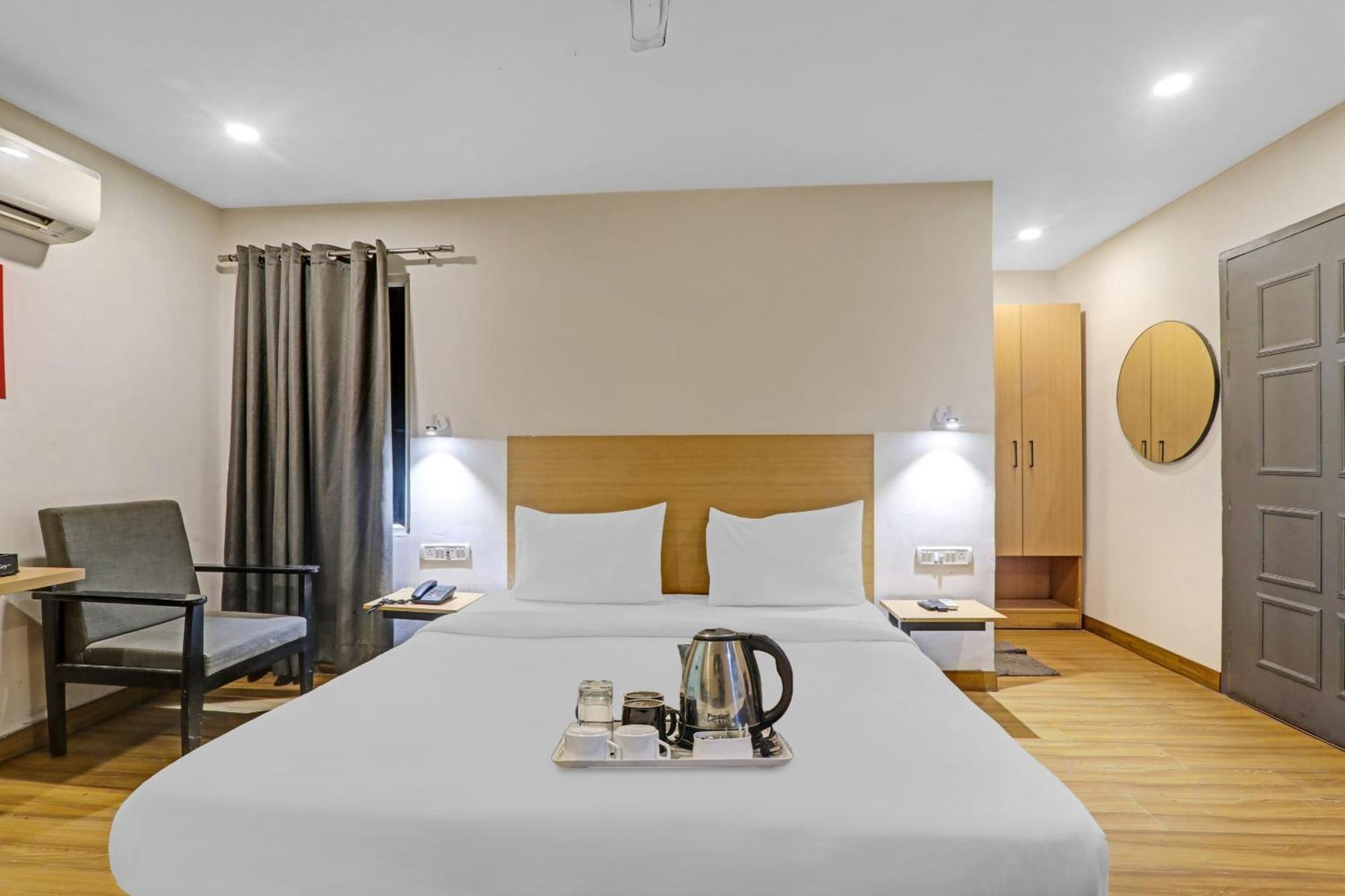 Townhouse The Shubham Hotel Bijnaur Екстериор снимка