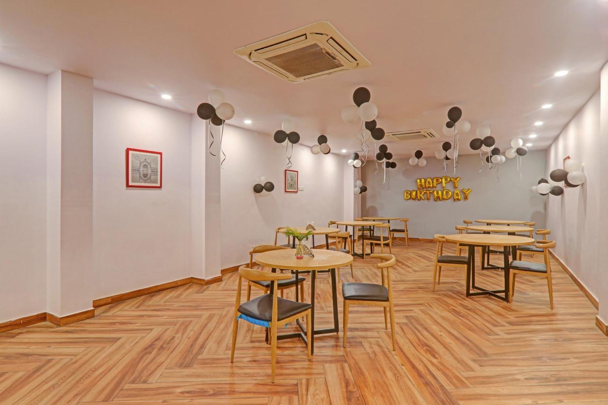 Townhouse The Shubham Hotel Bijnaur Екстериор снимка