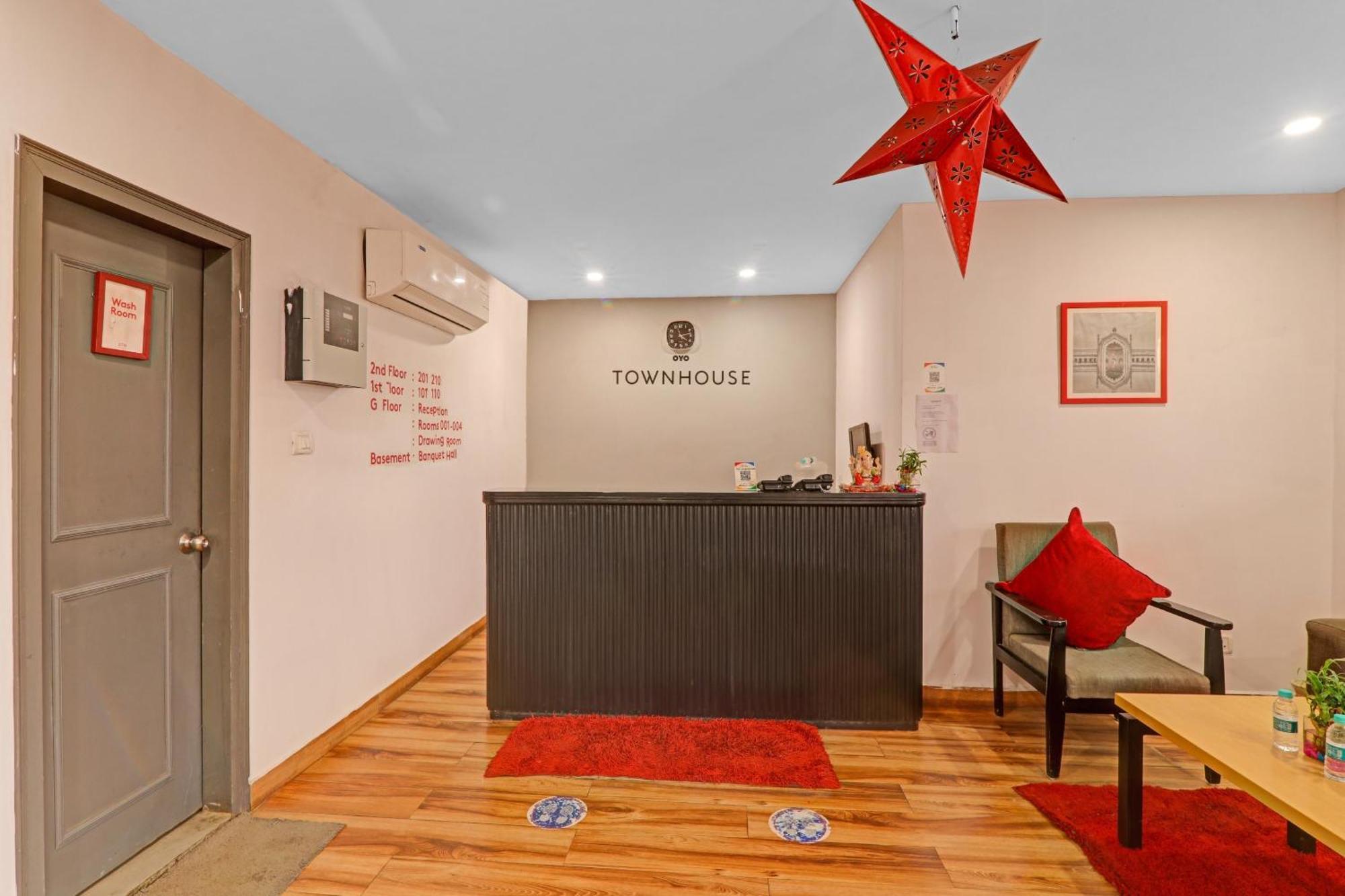 Townhouse The Shubham Hotel Bijnaur Екстериор снимка